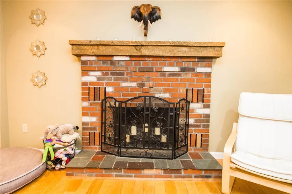 23 Bluebird Drive Colchester VT 05446