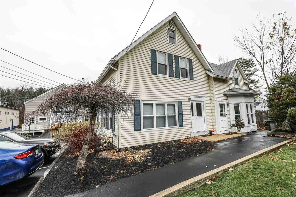 1776 Hooksett Road Hooksett NH 03106
