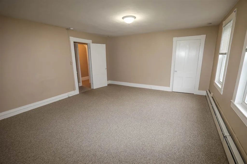 1776 Hooksett Road Hooksett NH 03106