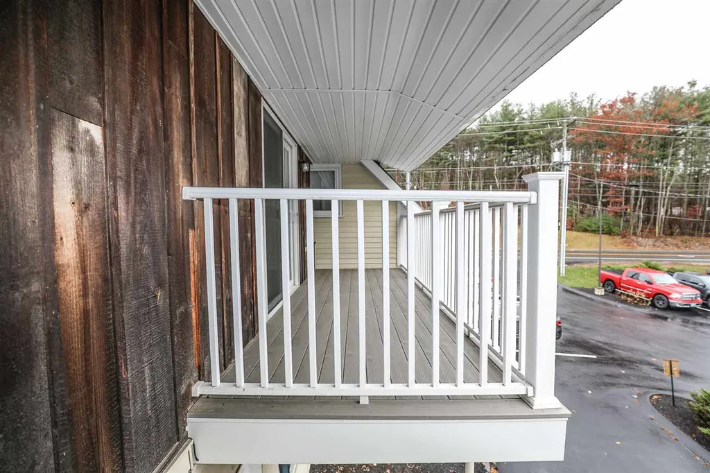 1776 Hooksett Road Hooksett NH 03106