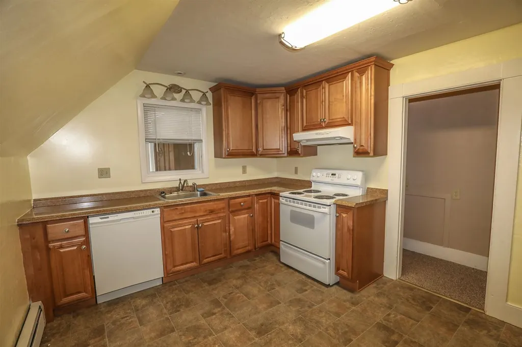 1776 Hooksett Road Hooksett NH 03106