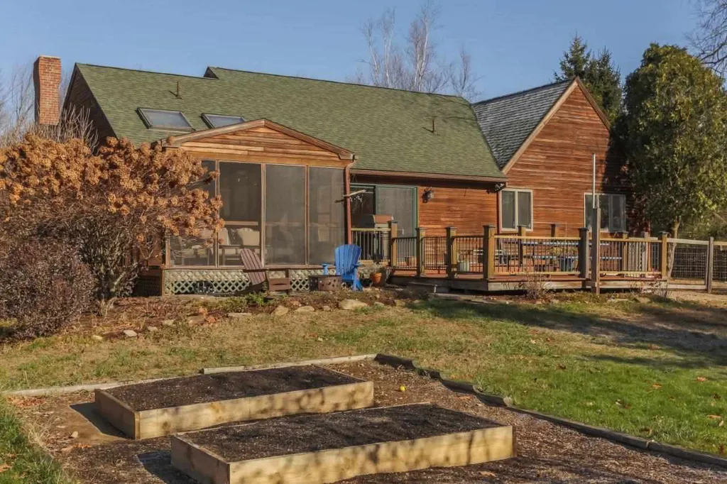 226 Tolend Road Dover NH 03820