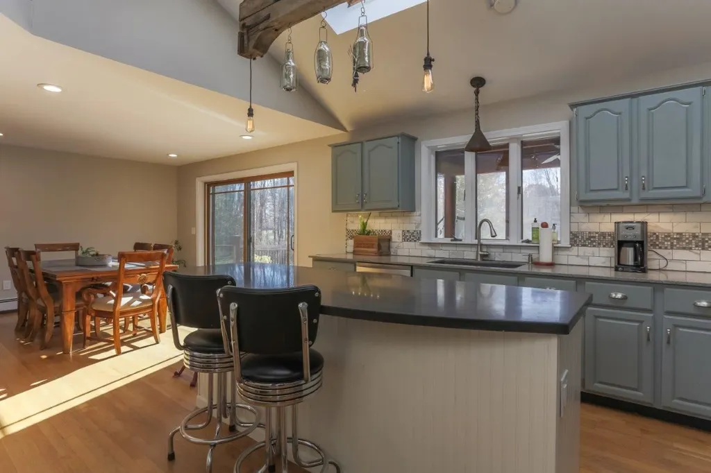 226 Tolend Road Dover NH 03820