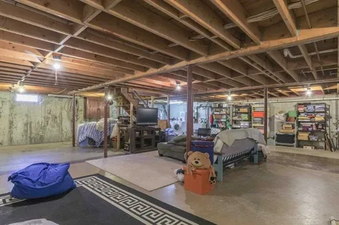 226 Tolend Road Dover NH 03820