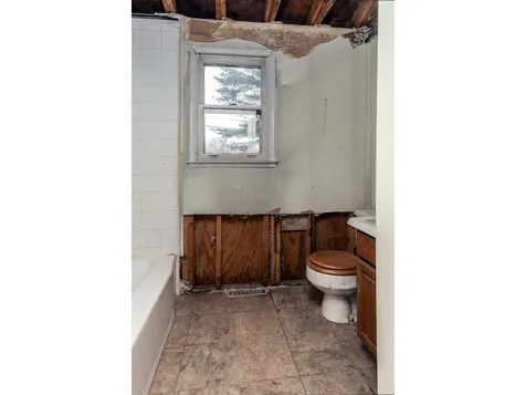 338 River Road Colchester VT 05446