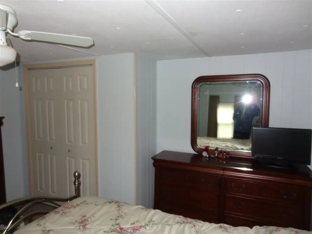 38 Lorna Street Hollis NH 03049
