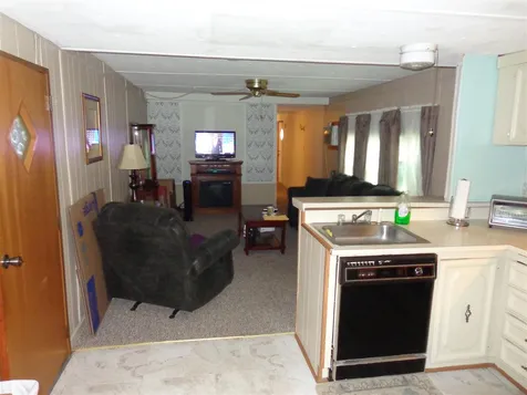 38 Lorna Street Hollis NH 03049