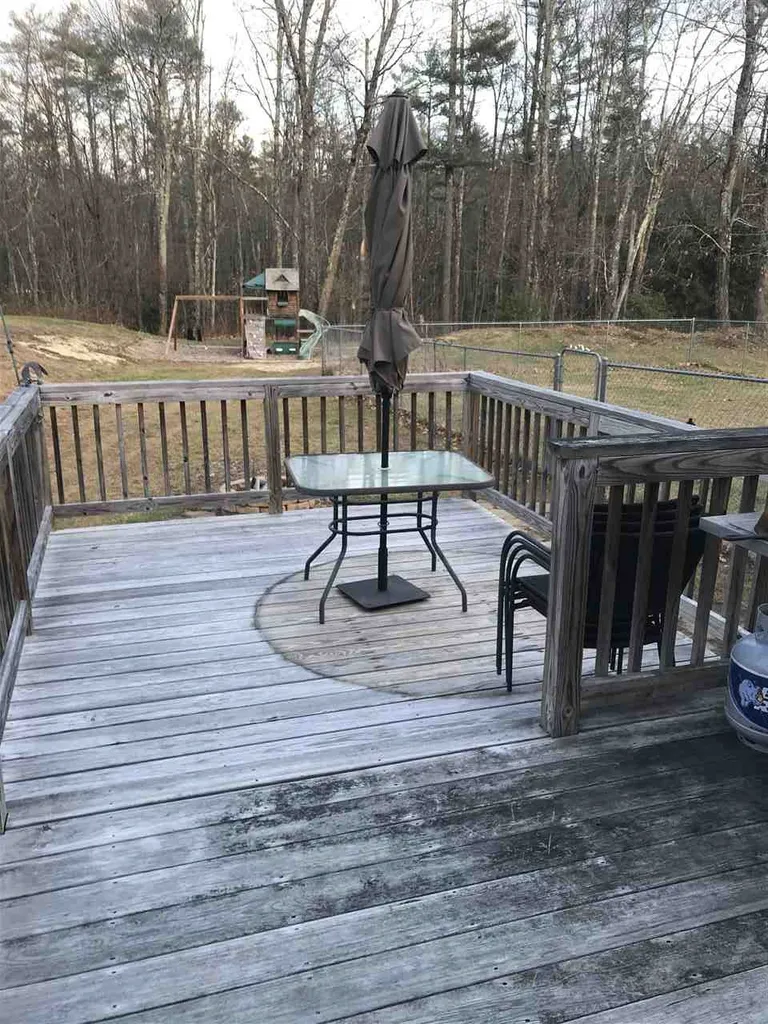 18 Hall Way Greenfield NH 03047