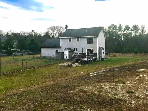 18 Hall Way Greenfield NH 03047