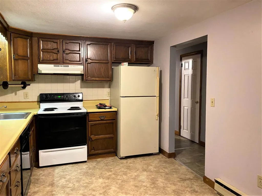6 Windham Road Derry NH 03038