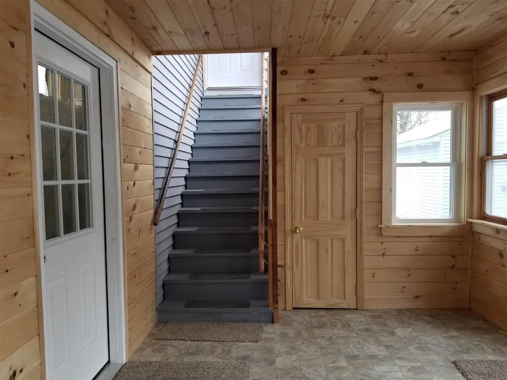15 Skinner Street Claremont NH 03743