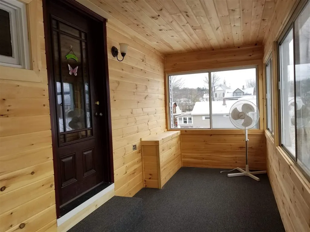 15 Skinner Street Claremont NH 03743