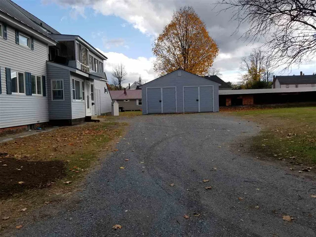 15 Skinner Street Claremont NH 03743