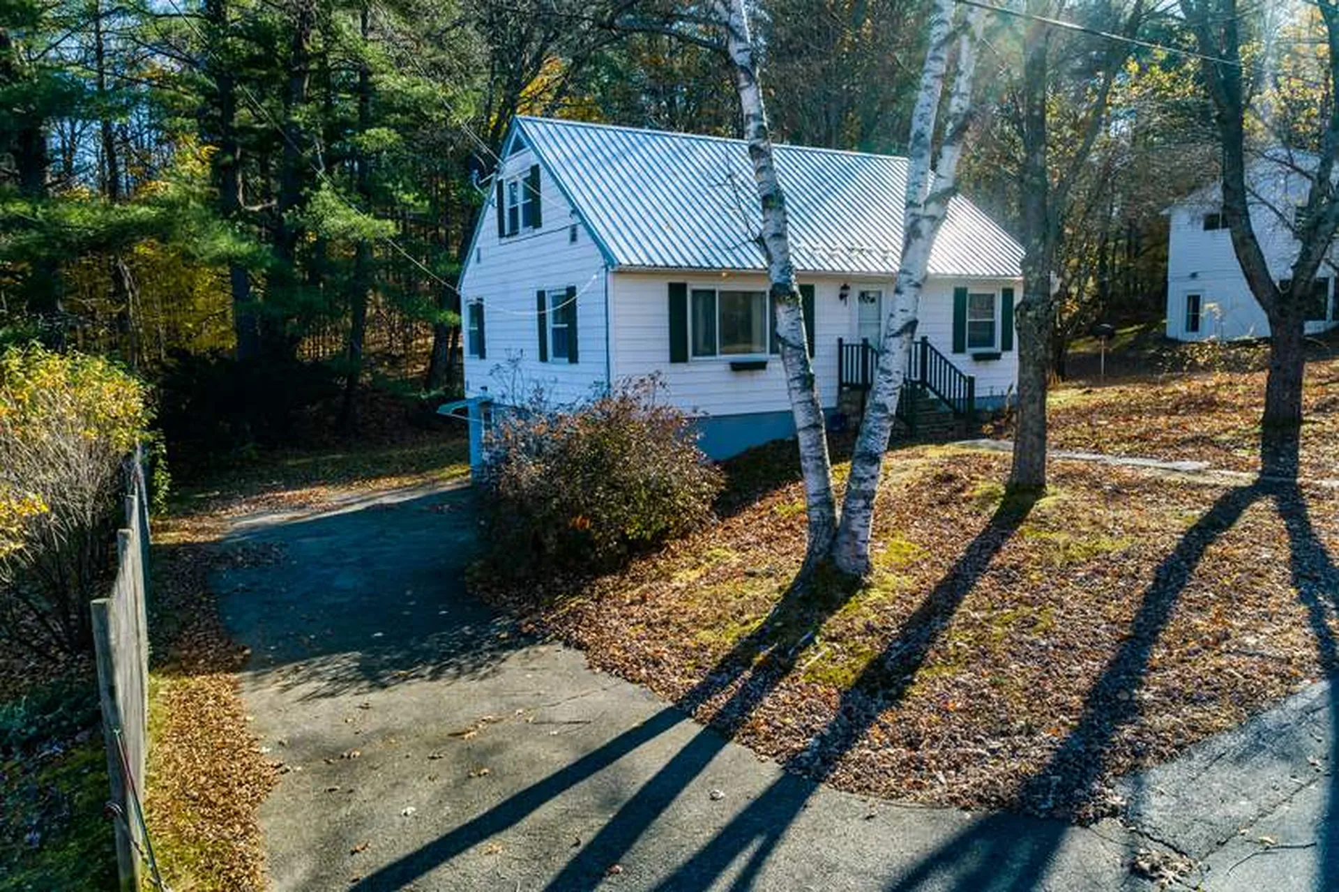 11 Paul Avenue Laconia NH 03246