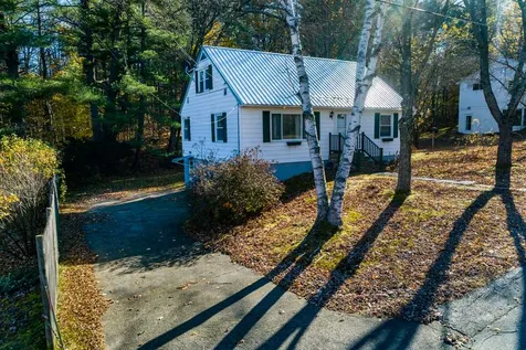 11 Paul Avenue Laconia NH 03246