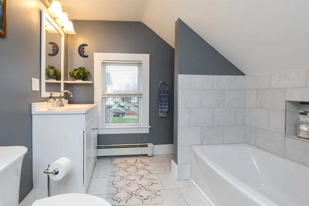 105 Union Street Somersworth NH 03878