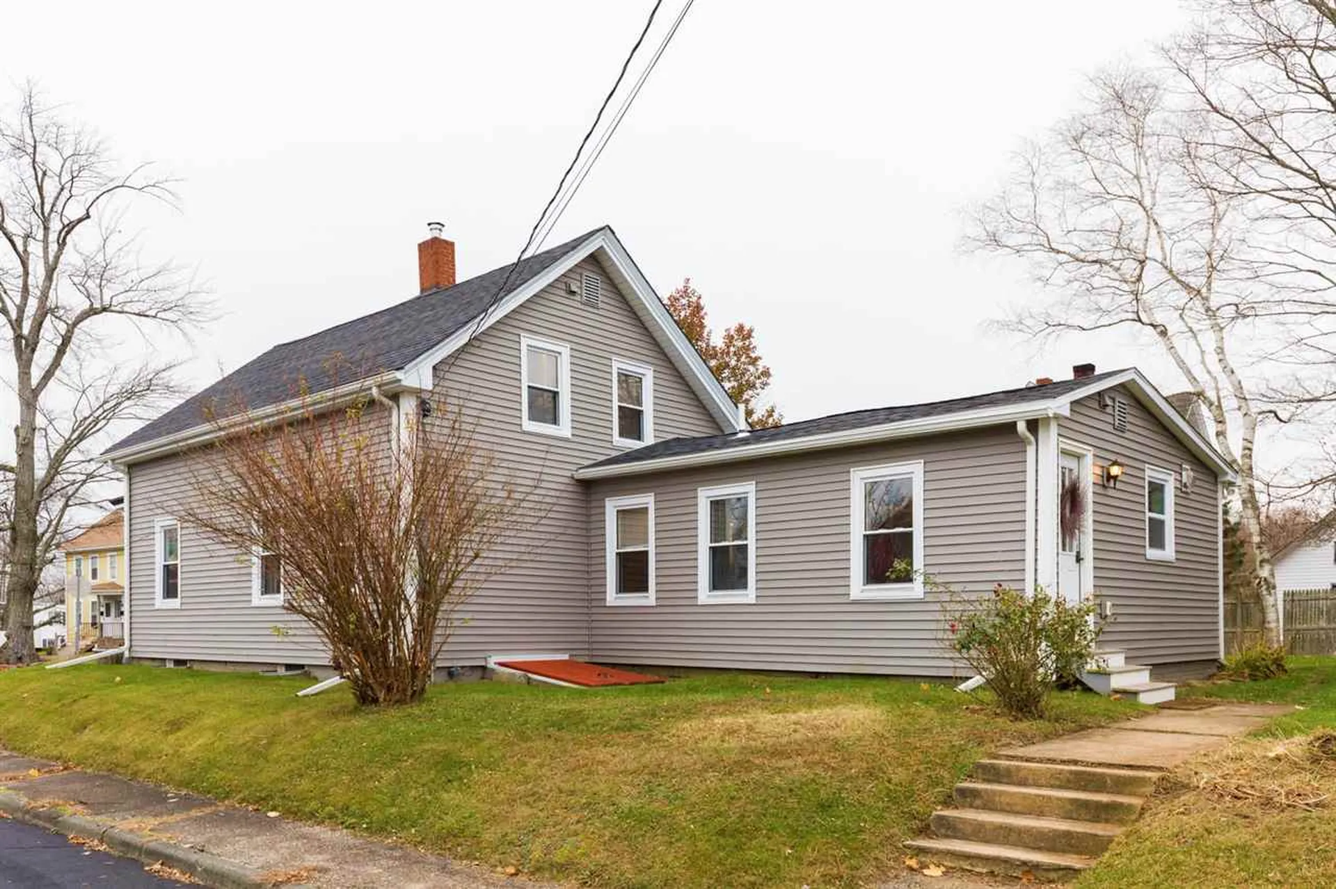 105 Union Street Somersworth NH 03878