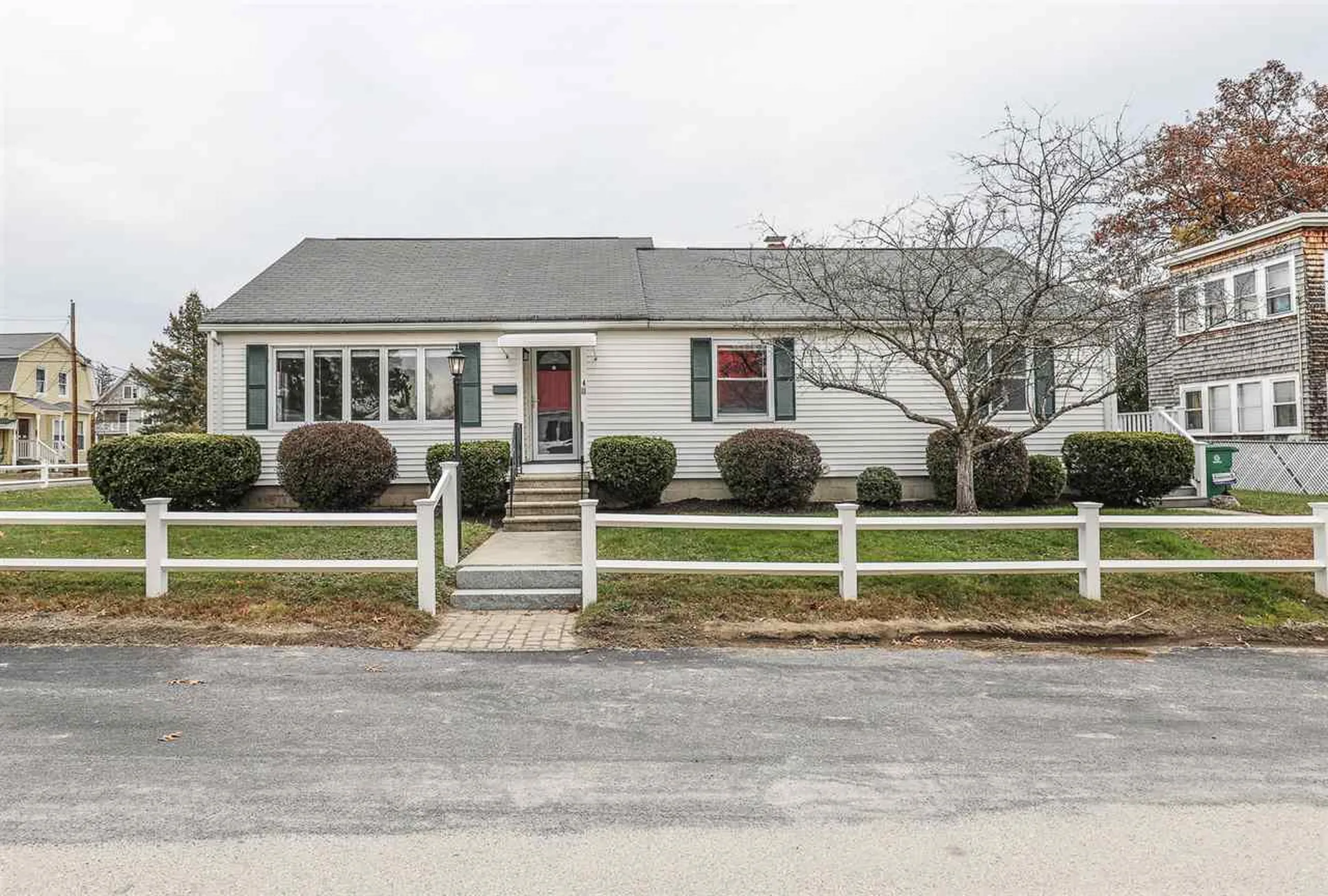 4 Acton Street Nashua NH 03060