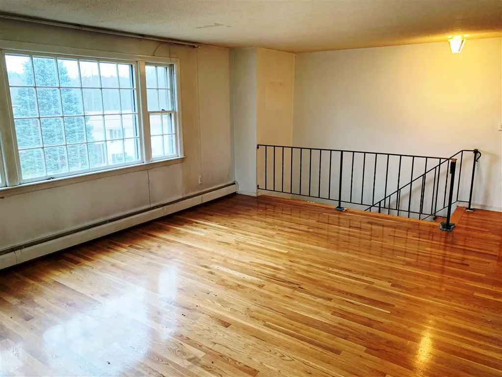 7 Hillside Road North Hampton NH 03862