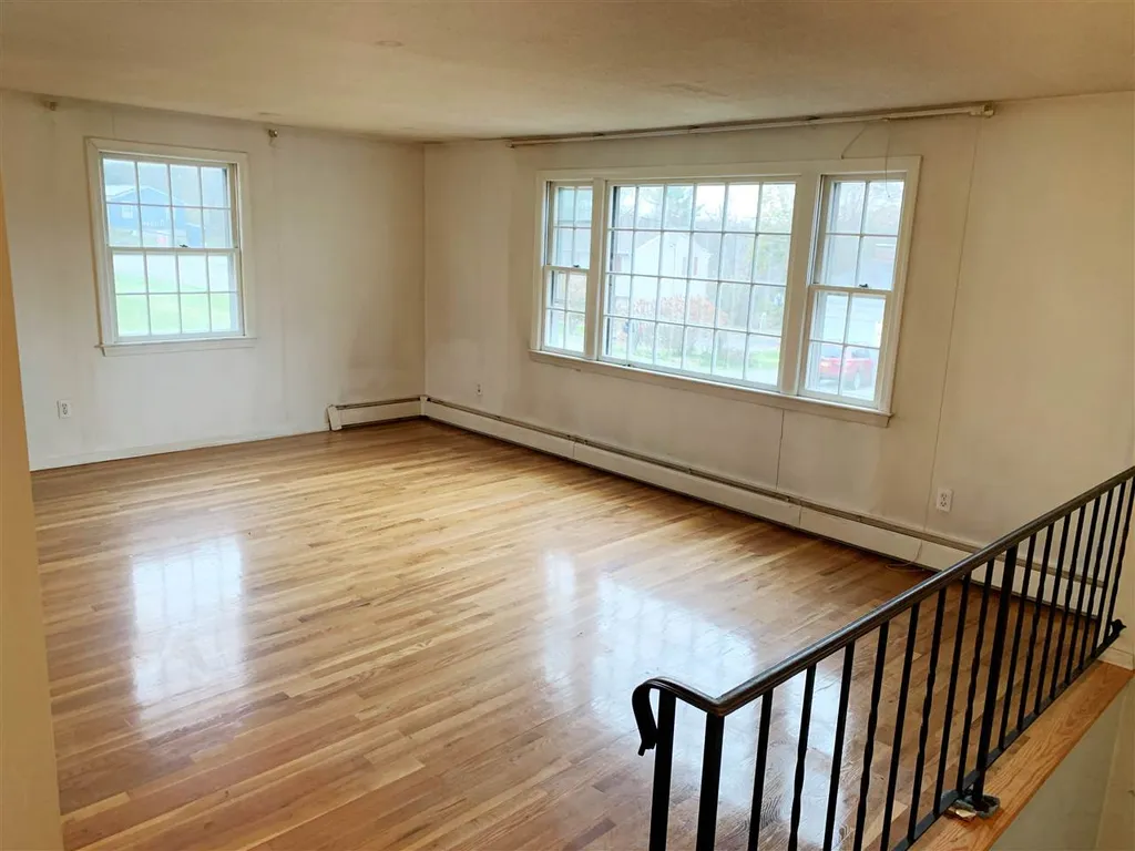 7 Hillside Road North Hampton NH 03862