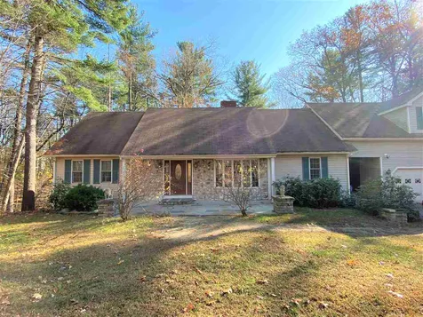 12 Crystal Hill Road Atkinson NH 03811