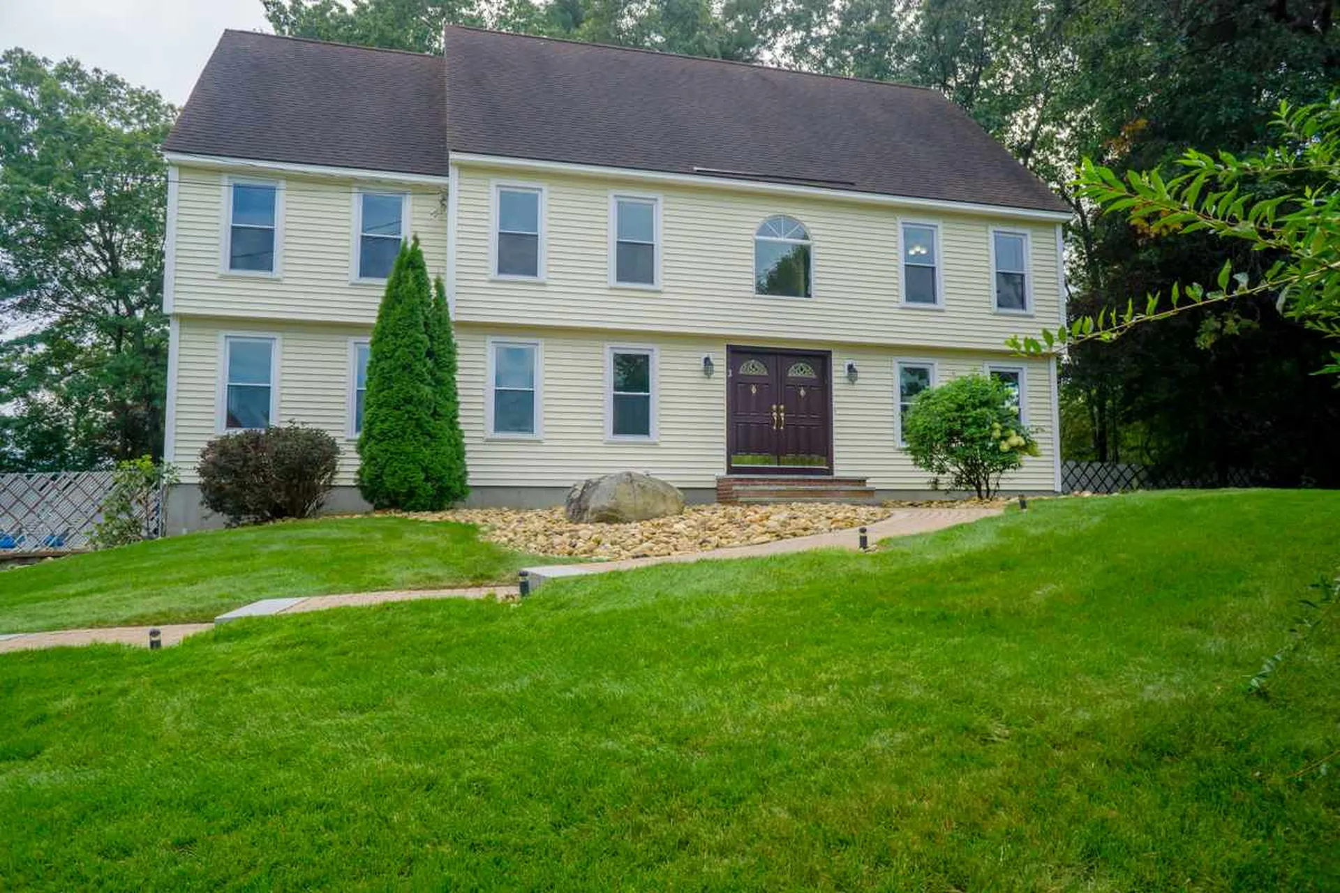 3 Cardinal Circle Nashua NH 03063