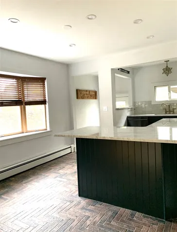 33 Goodrich Street Kittery ME 03904