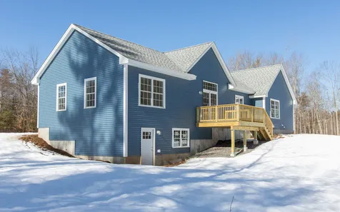 432 Main Street Danville NH 03819