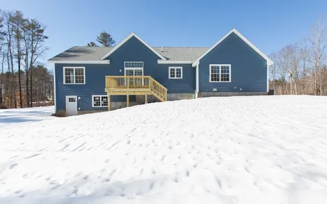 432 Main Street Danville NH 03819