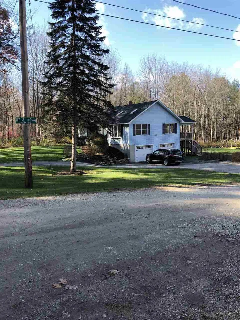 11 Drew Road Dover NH 03820