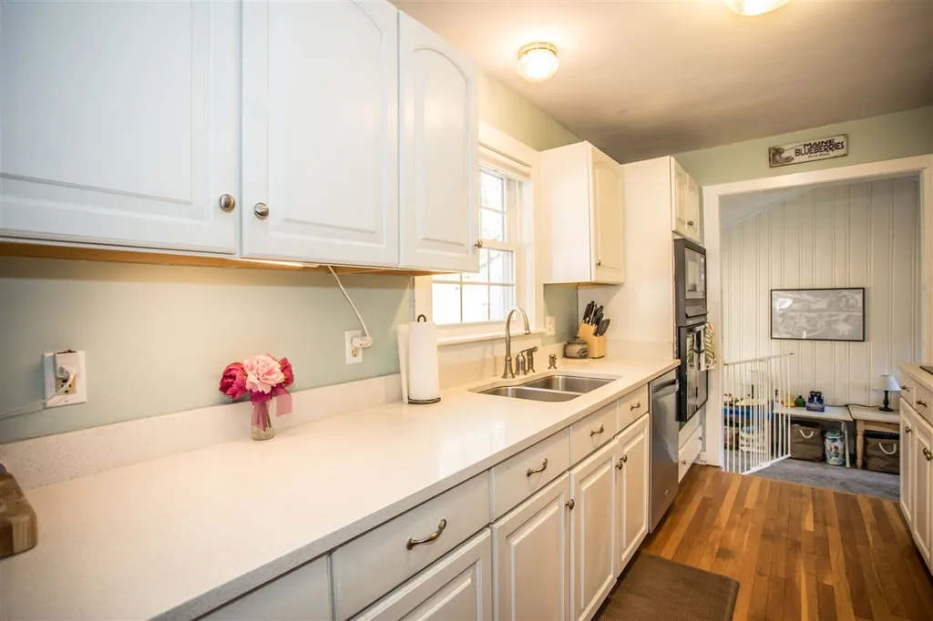 3 Mercer Avenue Peterborough NH 03458