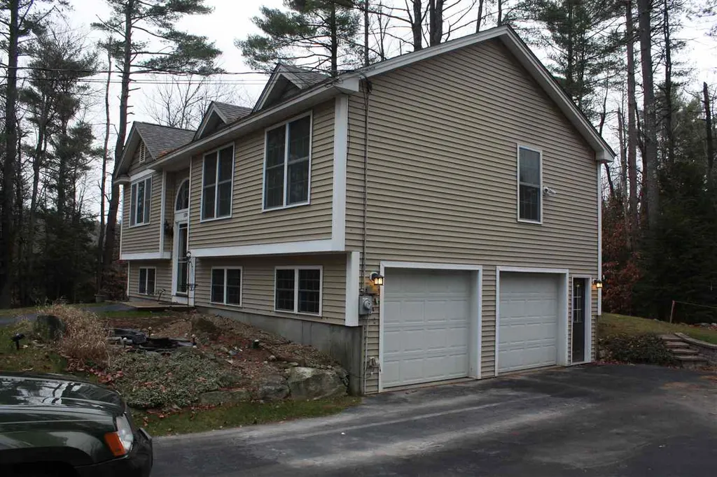 139 Red Gate Lane Rindge NH 03461