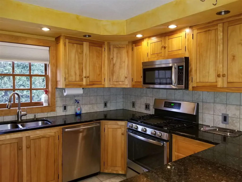 64 Pike Avenue Littleton NH 03561