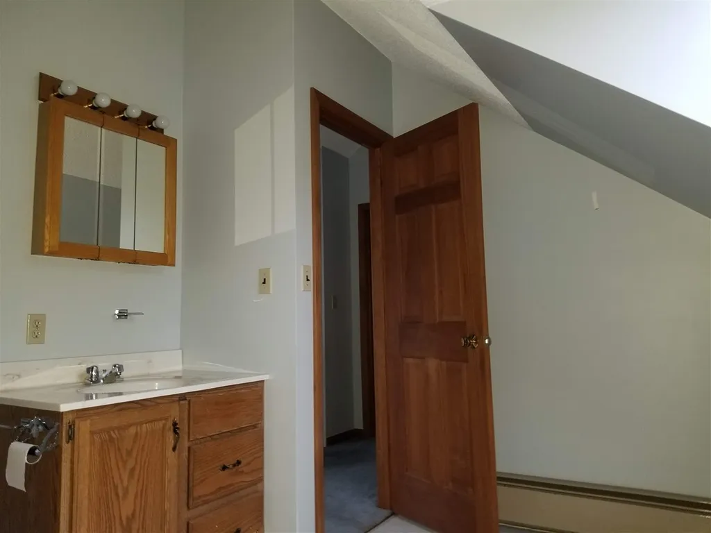 64 Pike Avenue Littleton NH 03561