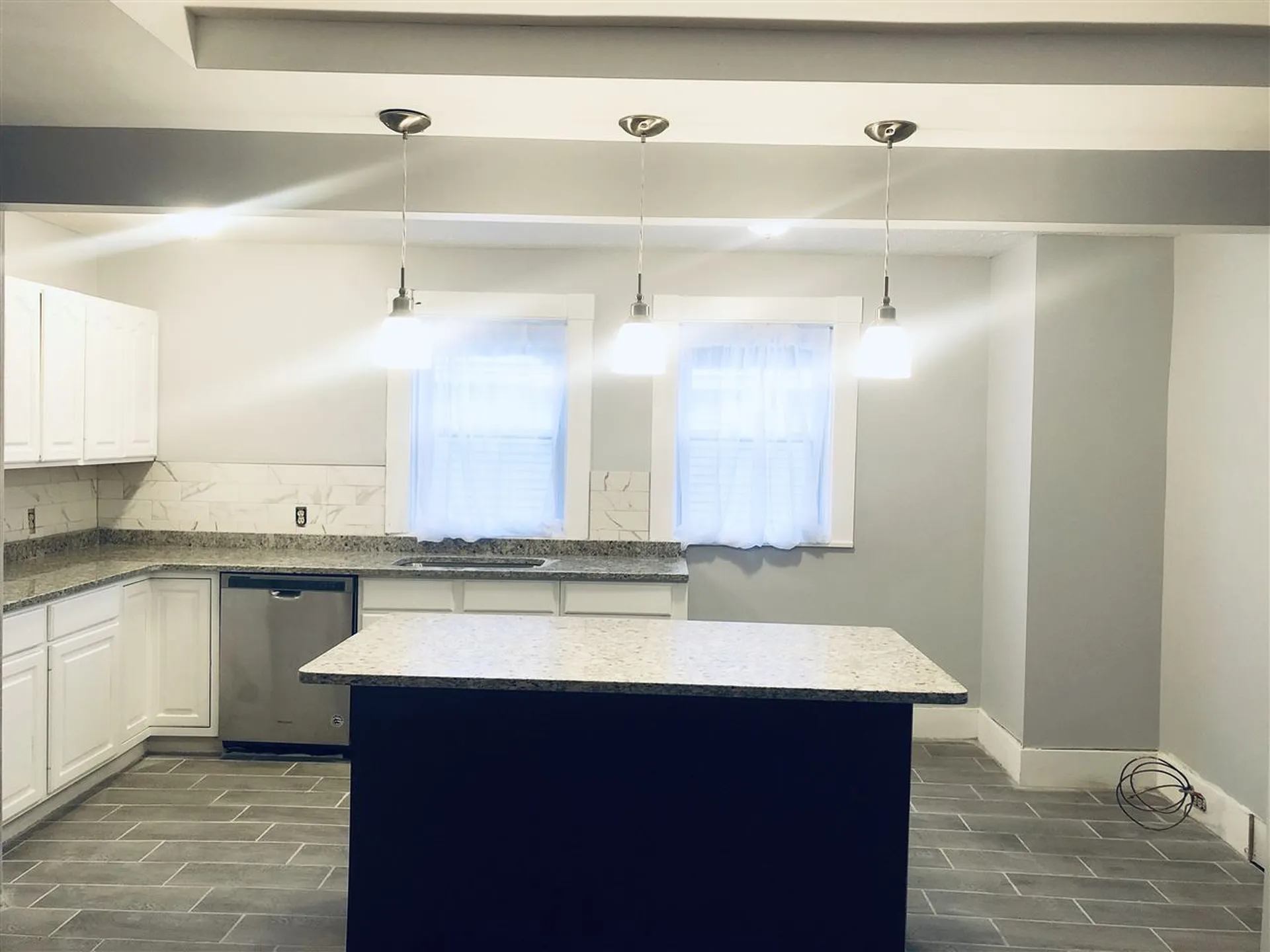 638 Chestnut Street Manchester NH 03104
