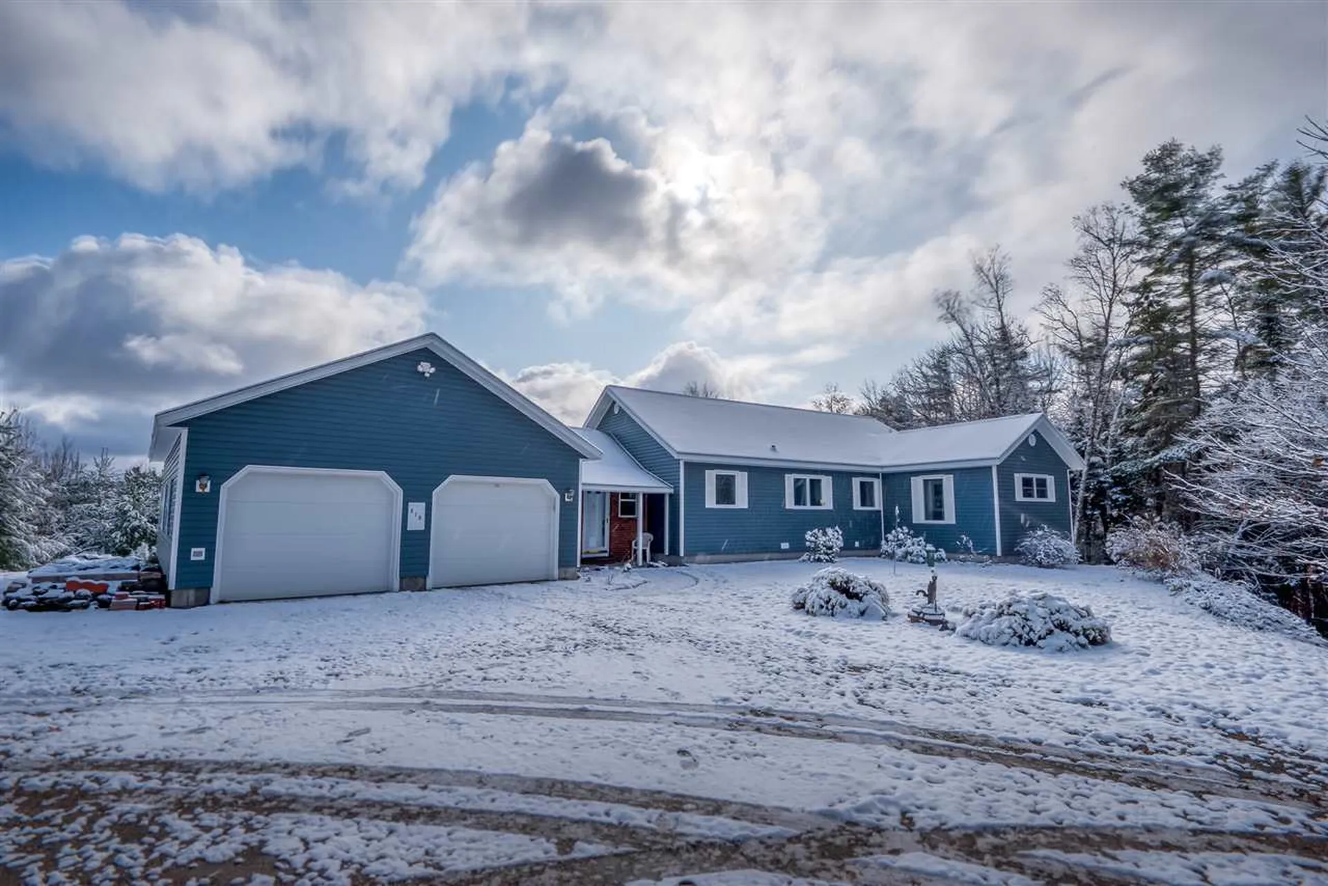 678 Manns Hill Road Littleton NH 03561