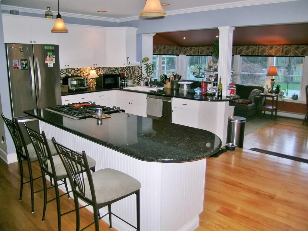 406 Raymond Road Colchester VT 05446