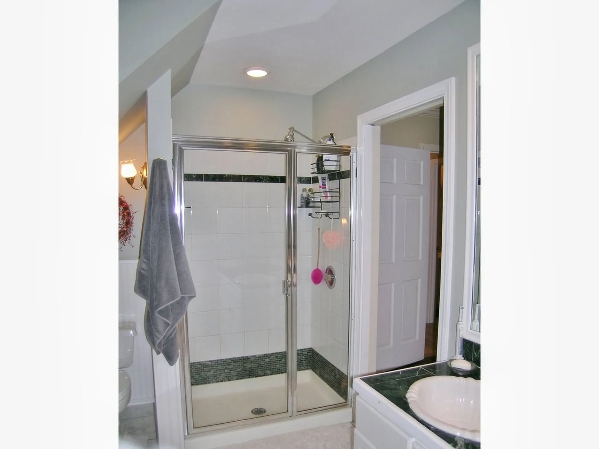 406 Raymond Road Colchester VT 05446