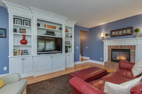 88 Peaslee Road Bow NH 03304