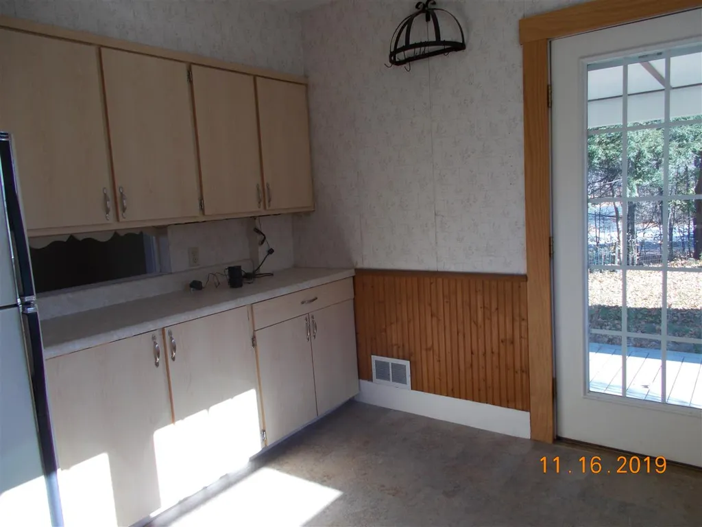 11 Beechmont Street Claremont NH 03743