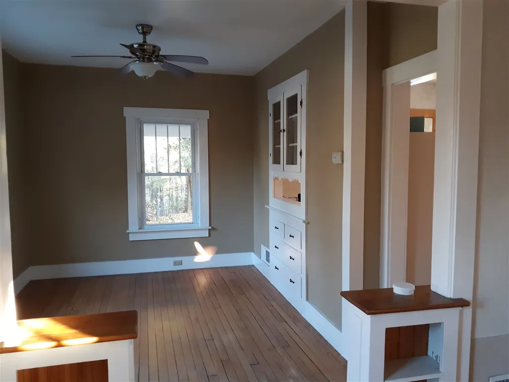 11 Beechmont Street Claremont NH 03743