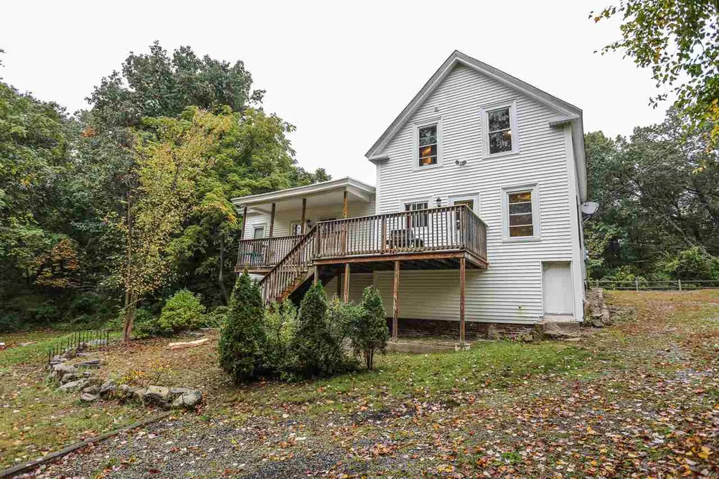 534 Douglas Street Manchester NH 03102