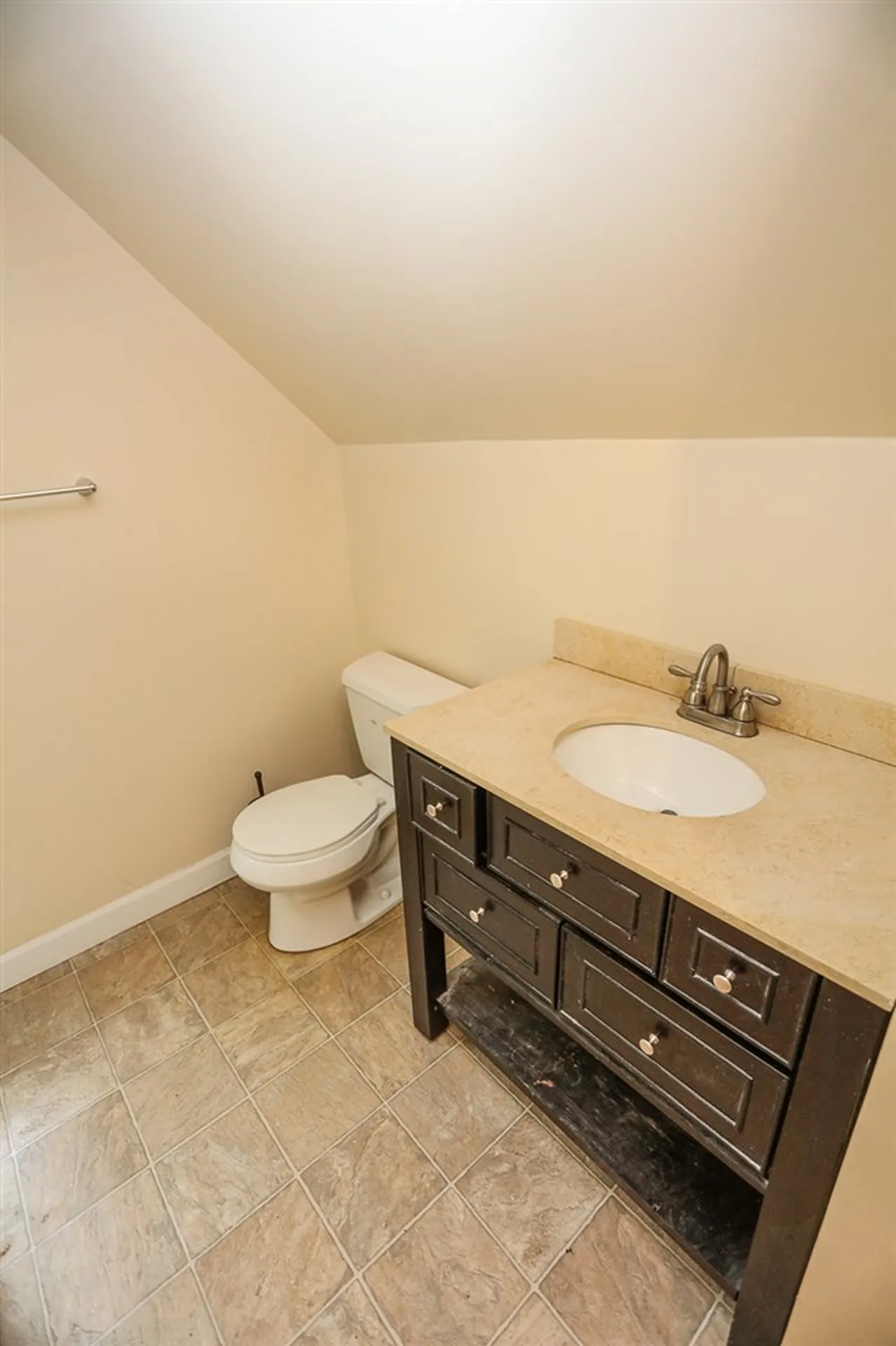 534 Douglas Street Manchester NH 03102