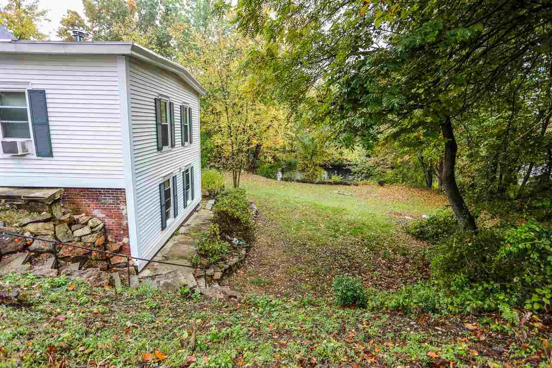 534 Douglas Street Manchester NH 03102