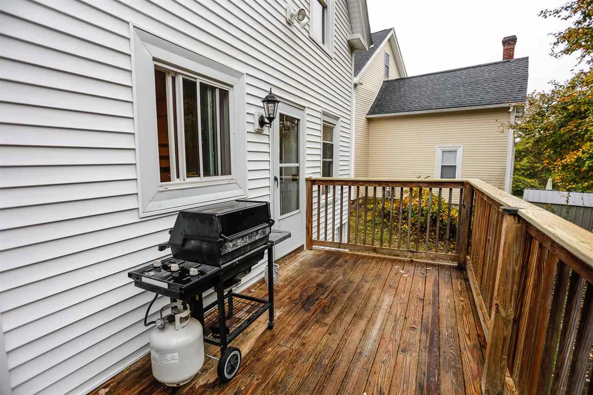 534 Douglas Street Manchester NH 03102