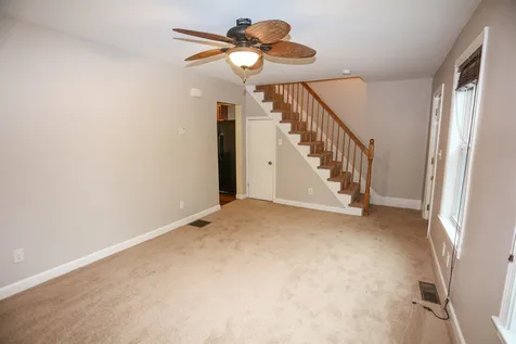 534 Douglas Street Manchester NH 03102
