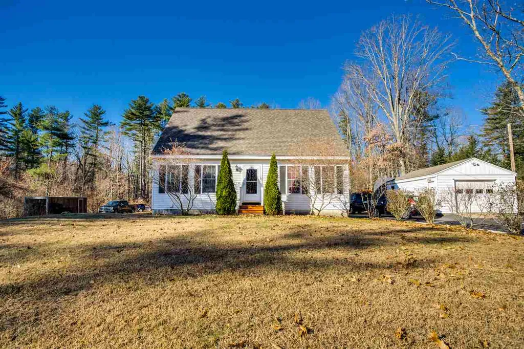 10 Reed Road Sandown NH 03873