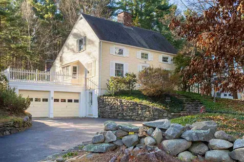68 Post Road North Hampton NH 03862