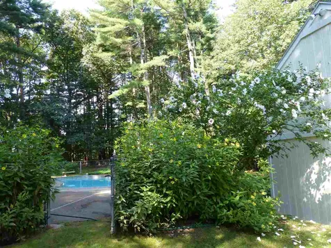 68 Post Road North Hampton NH 03862