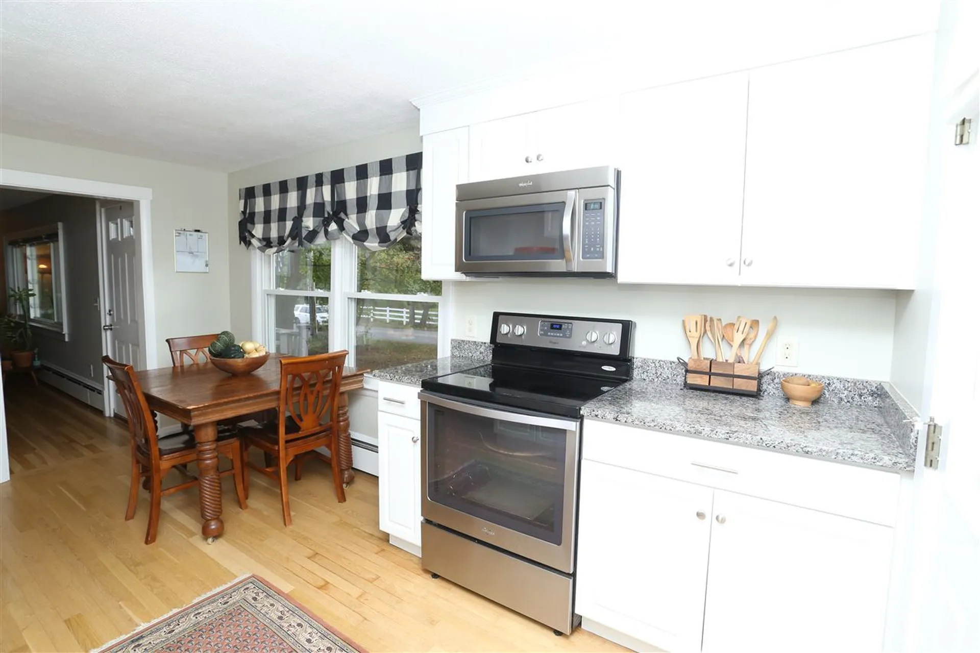16 Willowbrook Avenue Greenland NH 03840